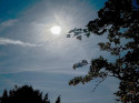 Den Berg hinauf, viele Mücken, Autos auf Abwegen und das mit den Sonnenstrahleneinfall...28. September